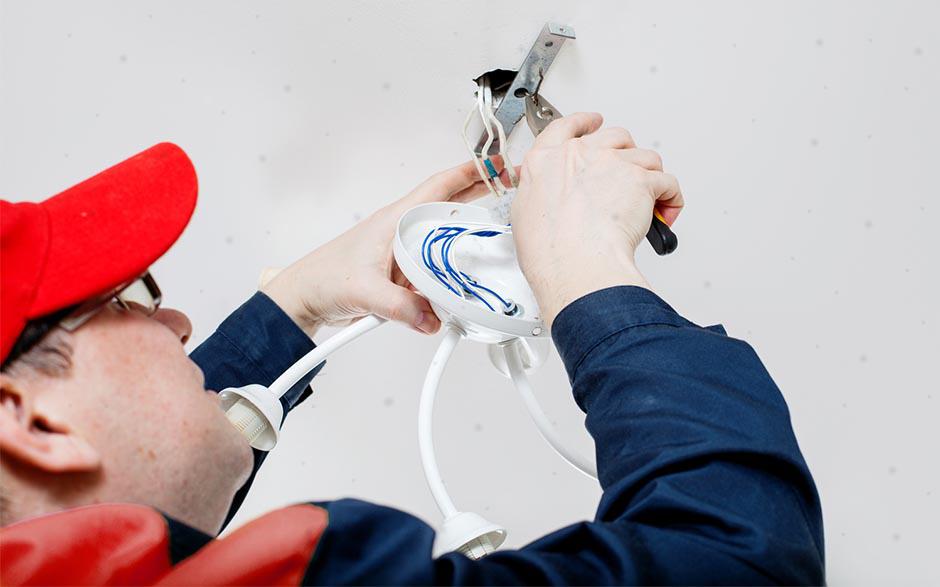 recherche travail électricien bâtiment Clichy